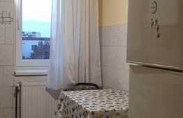 Apartament 2 camere, balcon, 56, zona strazii Albac