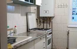 Apartament 2 camere, balcon, 56, zona strazii Albac