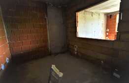 Apartament 3 camere, semifinisat, 2 balcoane, Gilau!