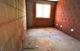 Apartament 3 camere, semifinisat, 2 balcoane, Gilau!