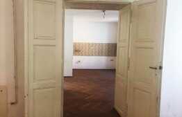 Casa istorică, mare potențial de investiție, Centru Istoric, Brașov