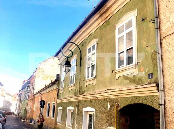 Casa de vânzare 4 camere Centrul Istoric - 75026CV | BLITZ Brașov | Poza1