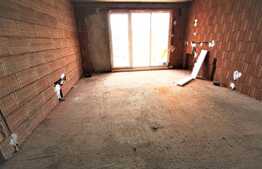 Apartament de 3 camere, 64 mp, zona Gilau !