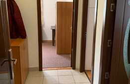Apartament de 2 camere, 48 mp, parcare, zona Florilor