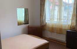 Apartament de 2 camere, 48 mp, parcare, zona Florilor