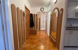 Apartament de 3 camere, decomandat, garaj, zona strazii Bucuresti