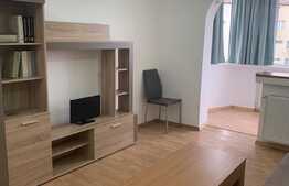 Apartament cu 2 camere , decomandat , Centrul Civic