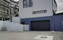 Casa proaspat renovata, 182 mp, zona Borhanci, garaj inclus