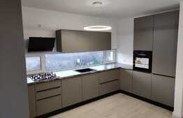 Casa proaspat renovata, 182 mp, zona Borhanci, garaj inclus