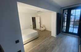 Exclusivitate! Apartament de 2 camere decomandate, etaj intermediar, gradina, la cheie! Zona Vivo