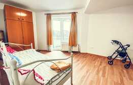 Casa finisata, 128 mp, curte privata, zona Republicii!