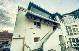 Casa finisata, 128 mp, curte privata, zona Republicii!