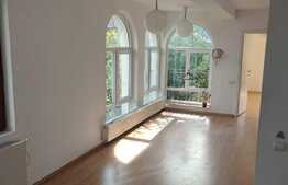 Casa individuala,180 mp utili, curte de 200 mp, zona Platinia