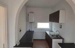 Casa individuala,180 mp utili, curte de 200 mp, zona Platinia