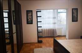 Apartament spațios de 3 camere, etaj intermediar, decomandat, zona Vlahuță