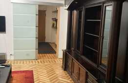 Apartament spațios de 3 camere, etaj intermediar, decomandat, zona Vlahuță