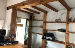 Investitie pretabila pentru azil de batrani, 11 camere, 926 mp, in Codlea