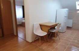 Apartament 2 camere, decomandat, balcon, garaj, zona strazii Eugen Ionescu