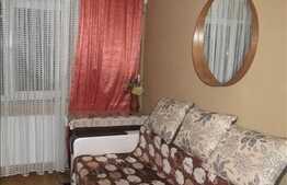 1 camera, 22 mp, etaj intermediar, boxa la subsol, zona strazii Beiusului