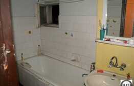 Vanzare 4 camere decomandate, 77,67 mp, finisat clasic, zona Calea Floresti!