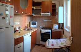 Apartament 1 camera, balcon, garaj, zona Sigma Center