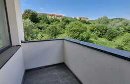 Apartament 3 camere, 63 mp, CF, parcare, zona Stejarului