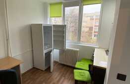 Garsoniera de inchiriat, 28 mp, decomandata, zona Bucegi