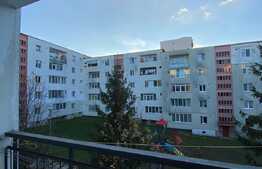 Apartament de 2 camere, 50mp, decomandat, zona strazii Peana