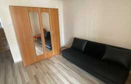 Garsoniera de inchiriat, 28 mp, decomandata, zona Bucegi