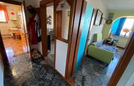 Apartament de 3 camere, decomandat, 67 mp, zona Hotel Golden Time