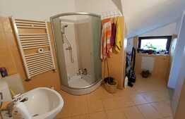 Casa in Sanpetru, 181 mp utili, la poalele Dealului Lempes