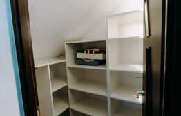 Apartament de 3 camere, 100mp, garaj, zona strazii Buna ziua