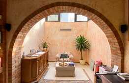 Apartament exclusivist, 4 camere, de lux, în vilă, Andrei Mureșanu