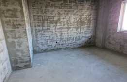 Apartament 2 camere, decomandat, 45.38 mp, gradina 50 mp