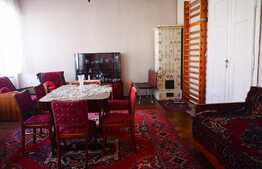 Investiție! Apartament la casă, 4 camere, 114 mp, terasă și balcon 41 mp, priveliște deosebită, Centrul Vechi