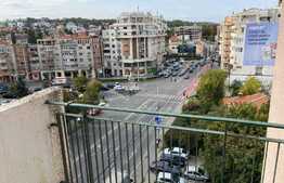 Apartament 3 camere, decomandat, 75 mp, 3 balcoane, zona Piata Cipariu