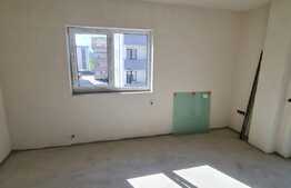 Apartament 3 camere decomandate, 72.77 mp, CF, zona Terra