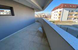 Apartament 2 camere, decomandat, 57 mp, terasa 44 mp, zona Tractorul