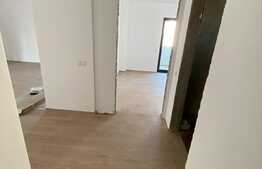 Apartament 2 camere, decomandat, 57 mp, terasa 44 mp, zona Tractorul
