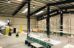 Hala moderna, in zona Tetarom 1 