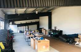 Hala moderna, in zona Tetarom 1 