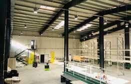 Hala moderna, in zona Tetarom 1 