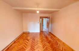 Apartament 3 camere, nemobilat, 70 mp, zona strazii Iosif Vulcan