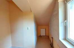 Apartament 3 camere, nemobilat, 70 mp, zona strazii Iosif Vulcan