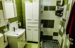 Apartament EXCLUSIVIST cu 3 camere, 73 mp, 2 balcoane, parcare, boxa, etaj intermediar, bloc nou, zona Iulius Mall