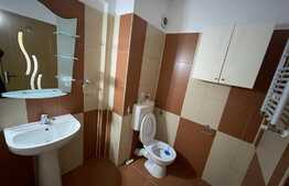 Apartament de 2 camere, decomandat, parcare, 40 mp, zona Iulius Mall