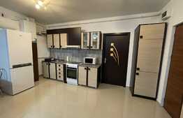Apartament de 2 camere, 47 mp, parcare, zona Piata 1 Mai