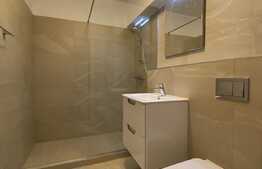 Apartament cu 2 camere, semidecomandat, 70 mp, terasa, zona Junior Residence