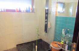 Apartament de 3 camere, gradina 80 mp si parcare!