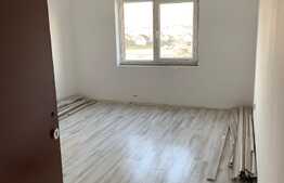 Apartament 3 camere, 61 mp, zona Ioan Rus!